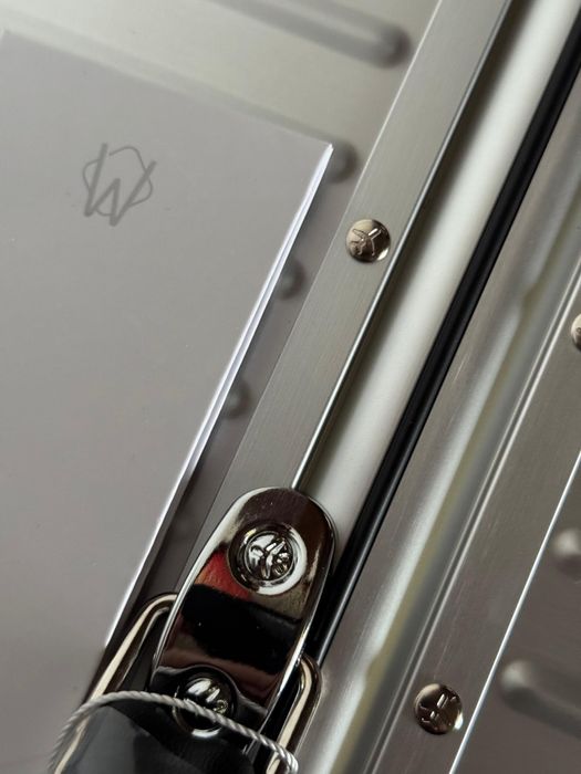 Geamanta Troler Rimowa Argintiu