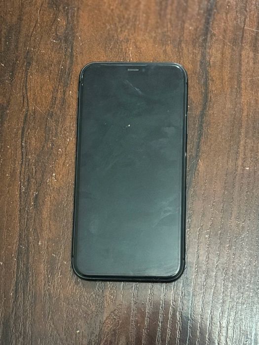 Iphone 11 srochno sotiladi