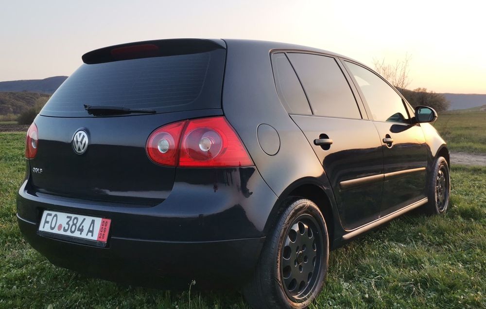 Vw Golf 5 1.4 mpi 2 chei 2 seturi de roti recent adus