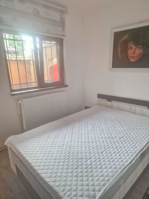 Inchiriez garsonieră)!