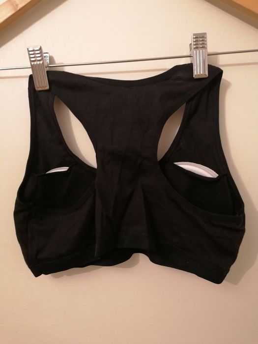 Две детски бюстиета