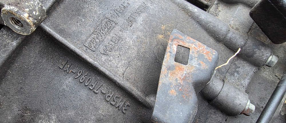 Cutie viteze Mazda 3 BK 1.6 TDCI 5 trepte 2005 2006 / 2007 2008