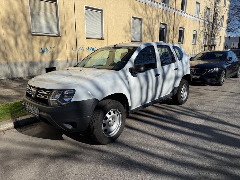 Dacia Duster,1,6 benzina,2015