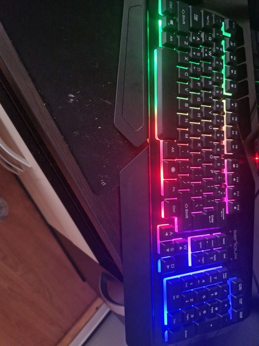 Tastatura gaming serioux