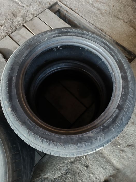 Продам шины летние