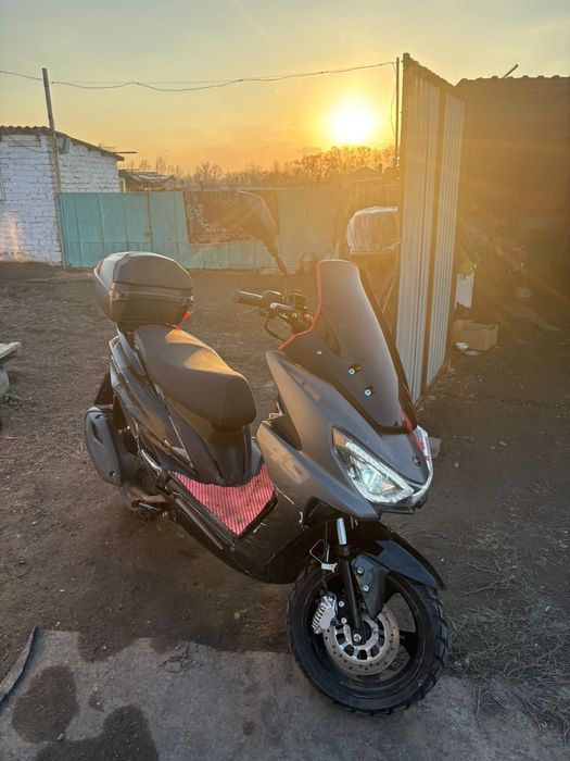 продам скутер макси