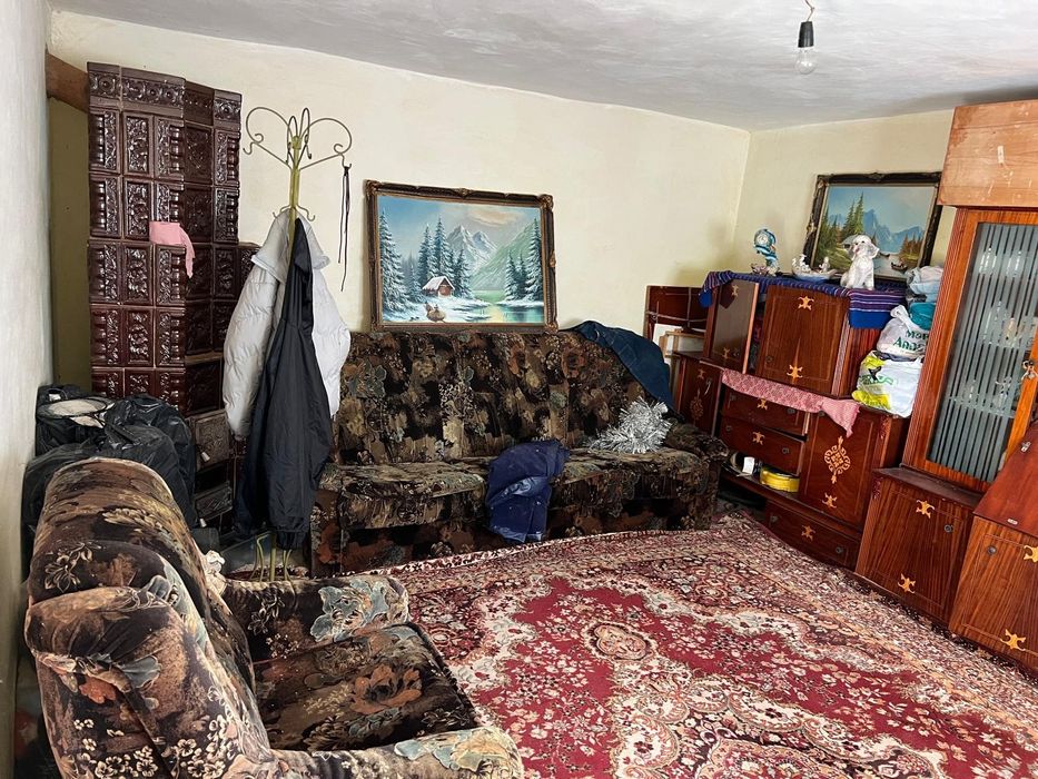 Casa de vânzare în comuna Dobroteasa