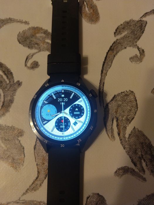 Vînd Urgent Ceas Smart NOU GT 4 Plus