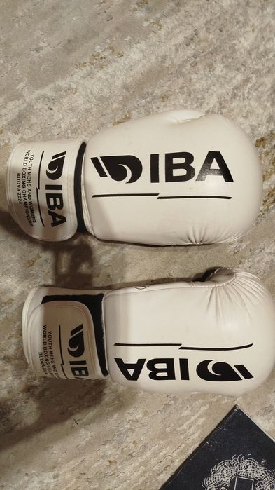 Перчатки IBA rdx