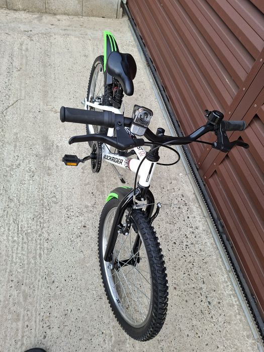 Vând bicicletă ROCKRIDER de 20 preț 570 ron neg