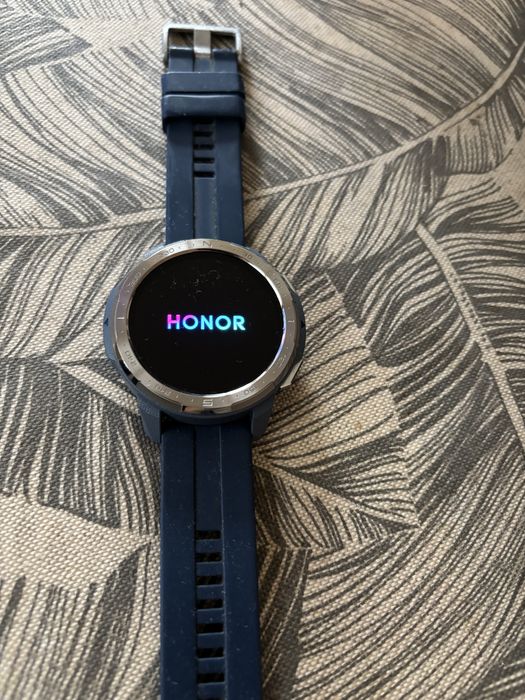 Часовник Honor Watch GS Pro