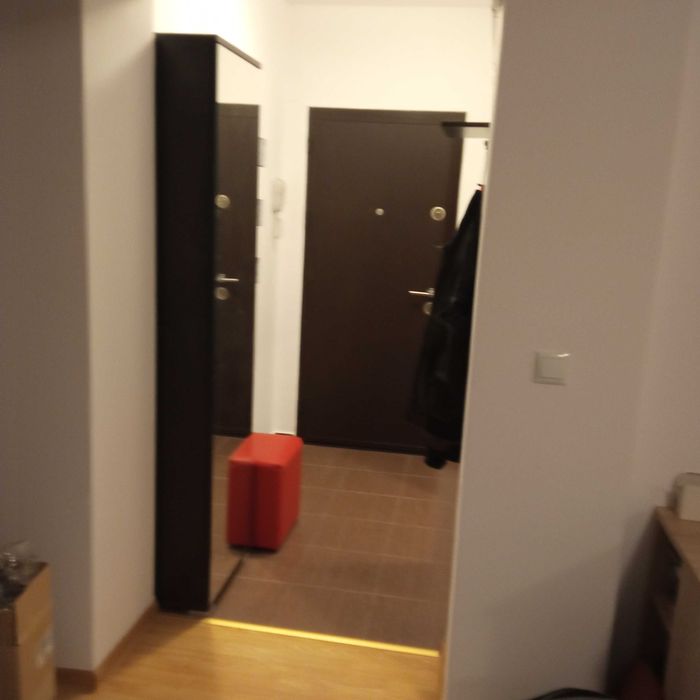 Vând apartament 2 camere- metrou Dimitrie Leonida