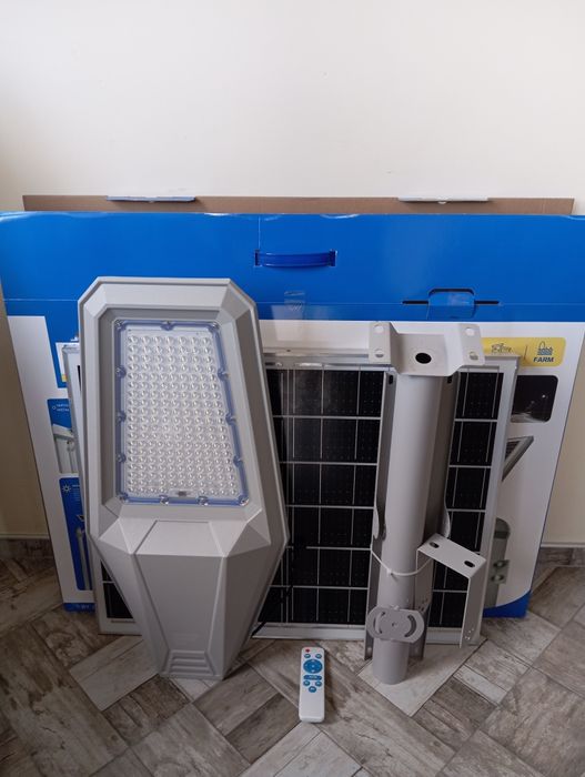 Соларна лампа JORTAN 600W