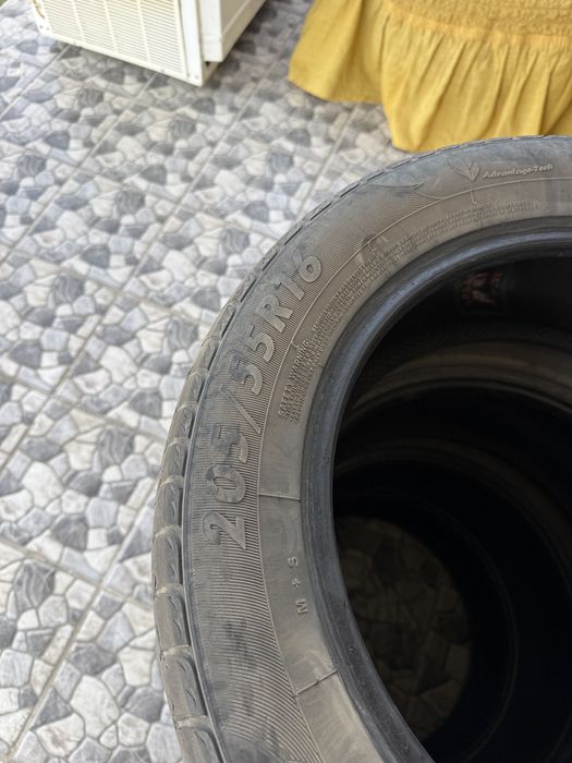 Шины комплект 20.000 б/у