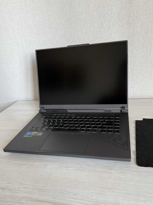 ROG STRIX G16 | Core i7-13650HX | RTX 4050