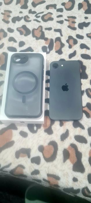 iPhone 16e nou nouț