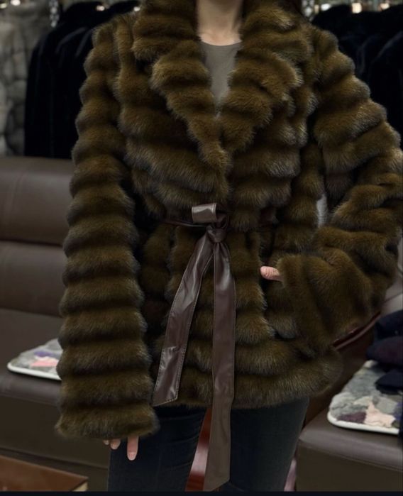Шуба в идеале, срочно — 15 000