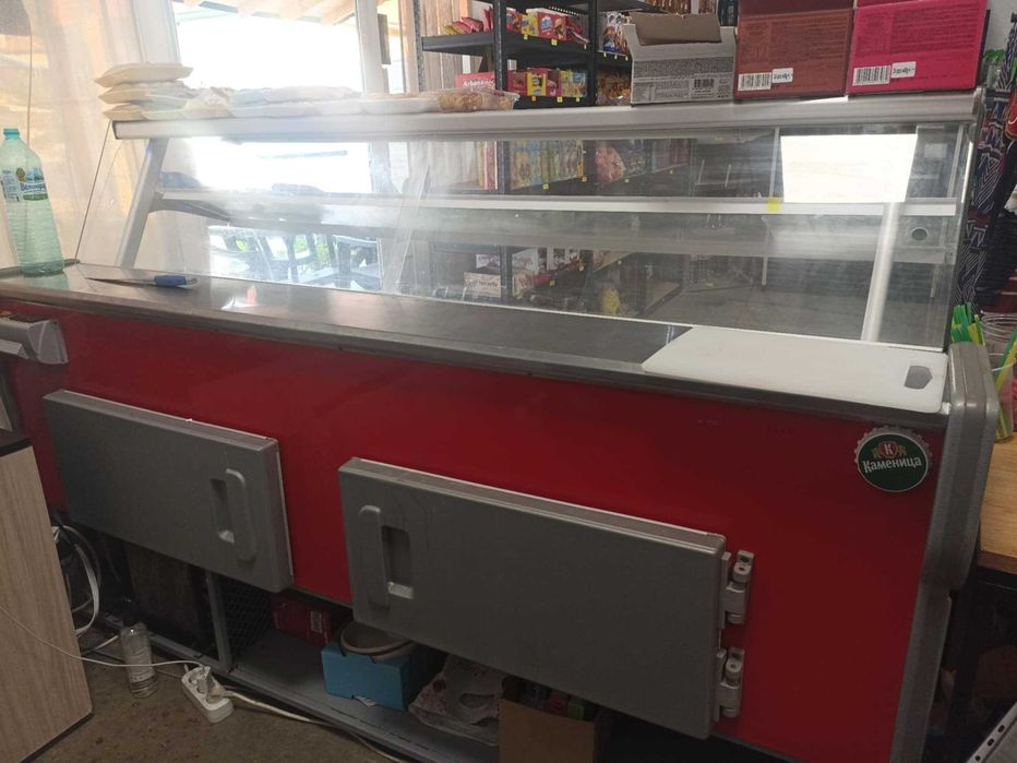 Хладилна Витрина