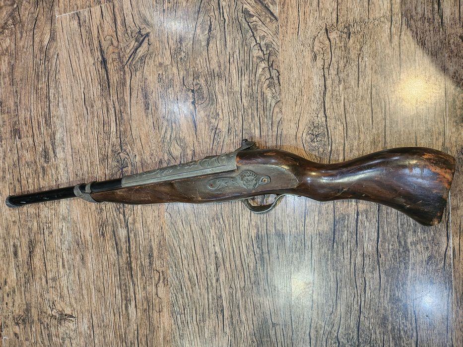 Старинна пушка _ антика