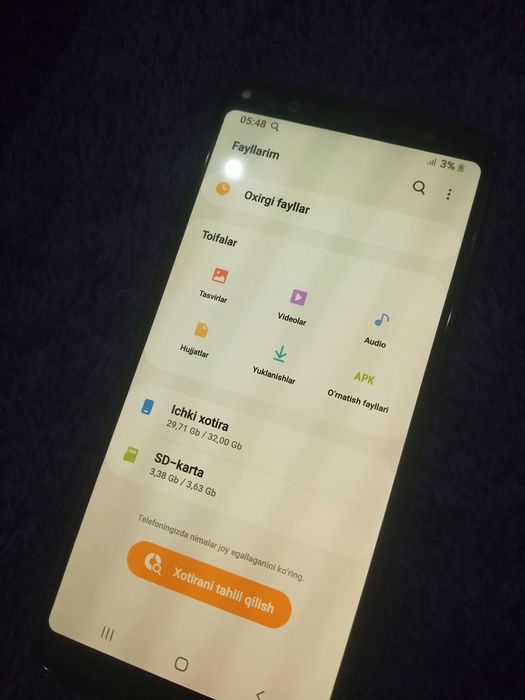 Samsung Galaxy A6+ sotlitti