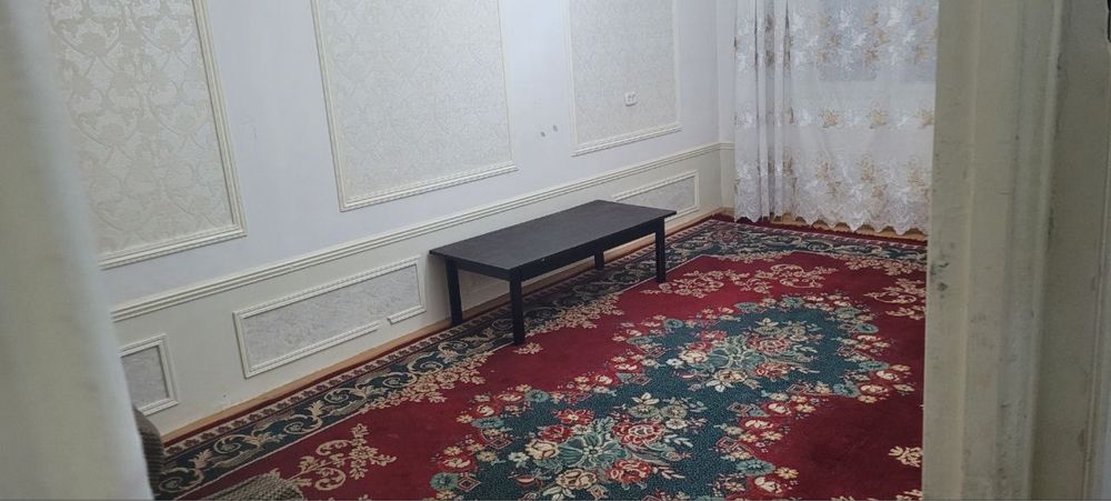 Квартира срочно ижарага берилади!!