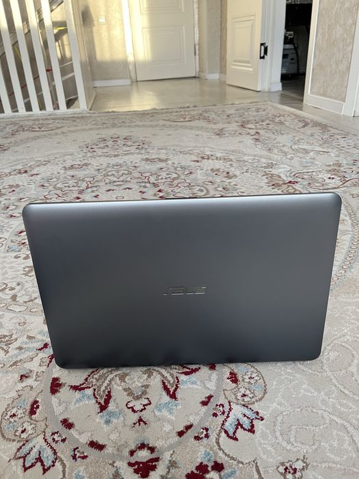 Ноудбук ………………..