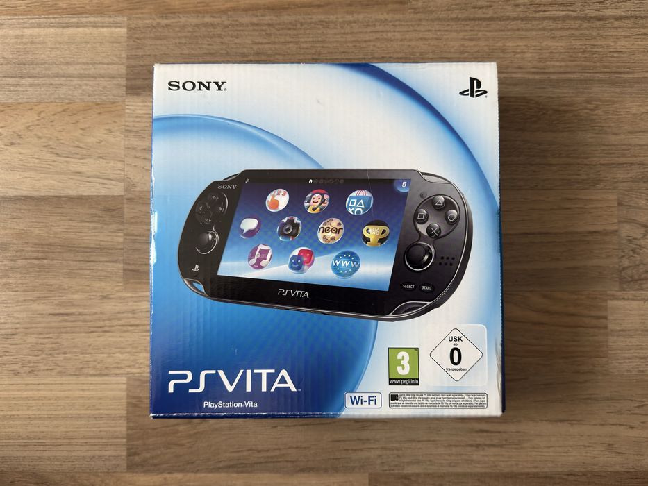 Playstation Vita OLED PCH-1004 Пълен Комплект