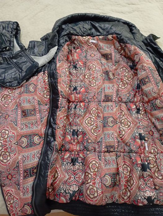 Зимняя слингокуртка 10000тг.