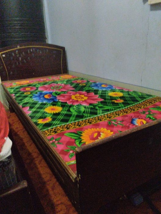 Spalni 1 joyli narxi 200 ming soʻm.