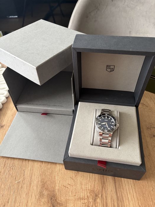 ORIS Aquis Date Automatic 39.5 mm – Blue Dial – Full Set