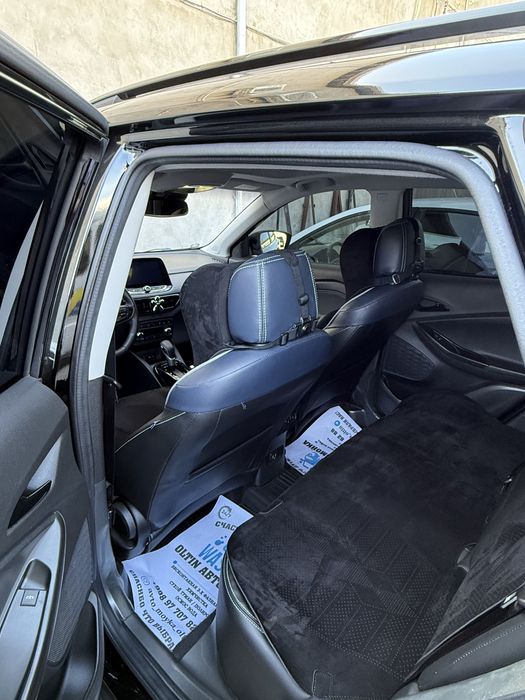 Tracker 2 Premier Plus