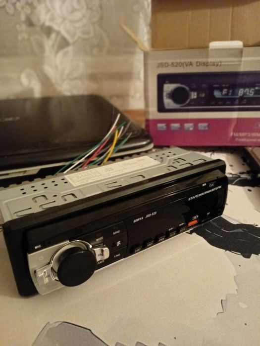 Автомагнитола JSD-520 USB / AUX / FM / SD