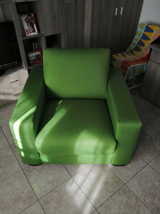 Reparatii tapiterie, retapitare canapele, fotolii, etc. Bucuresti