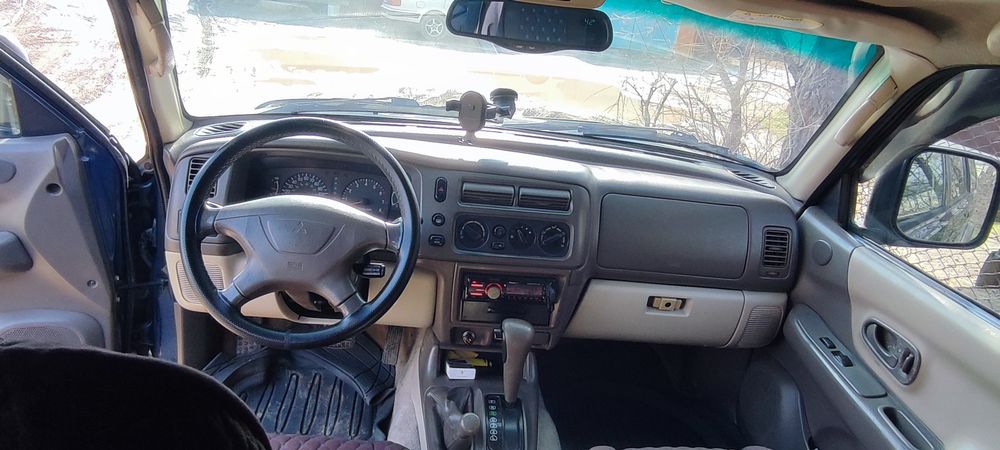 Mitsubishi Montero sport