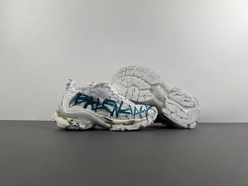 Balenciaga Runner - Navy/White