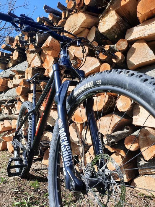 Nukeproof Scout 290 Race