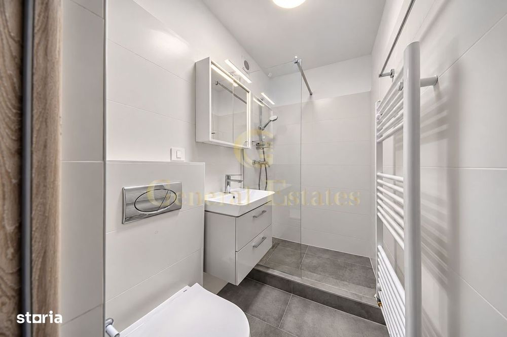 Apartament 2 camere de închiriat, Piața Astra – complet renovat