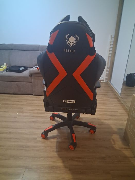 Vand scaun de gaming