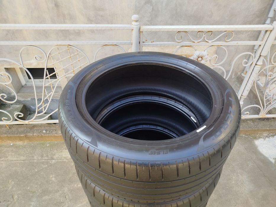 245 45 R19 Shina Pirelli
