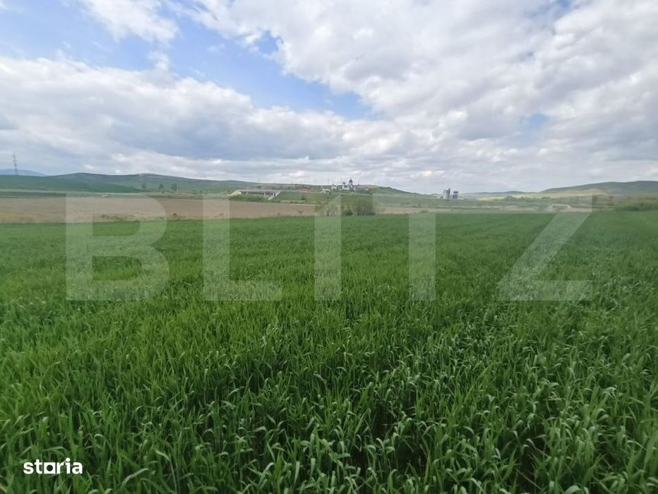 Teren extravilan 5,2 ha deschidre la DN ideal pentru industrial zona U
