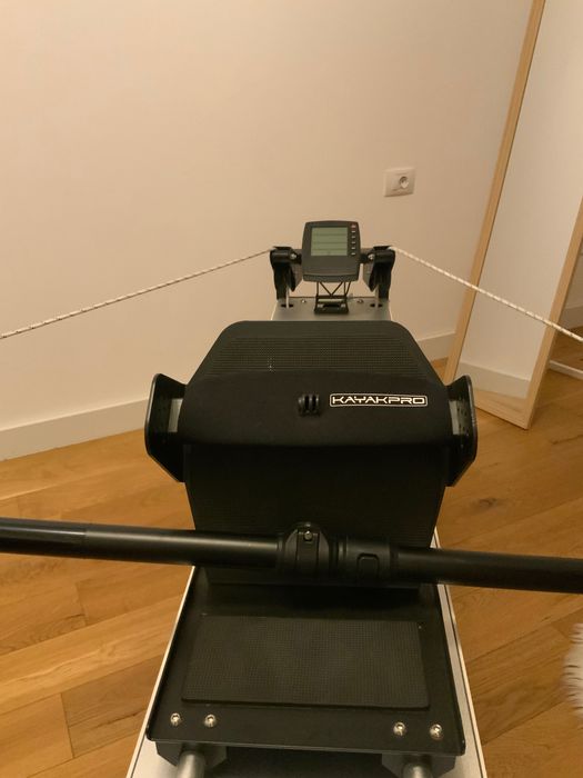 Ergometru KayakPro XEON – cumpărat 2024 – stare perfectă