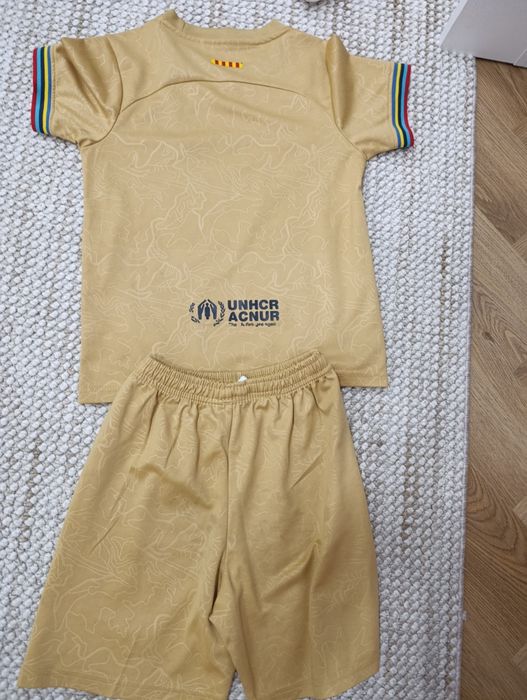 Форма Гостевая Барселоны 2022/2023