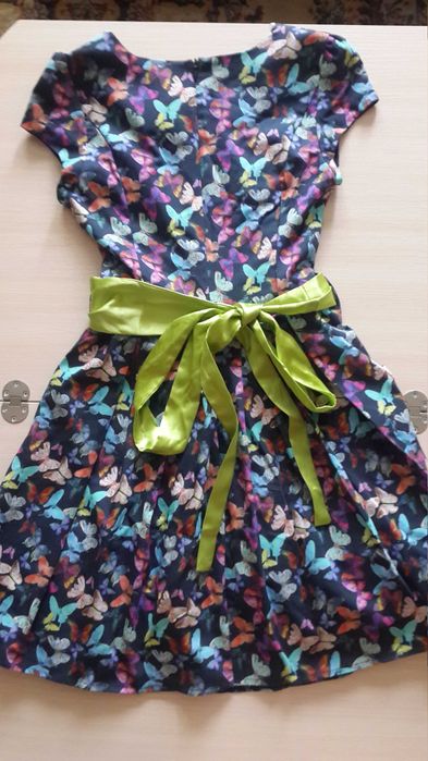 Платье на девочку 12-15 лет