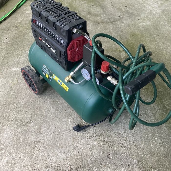 Compresor aer Parkside PSKO 2410 B2