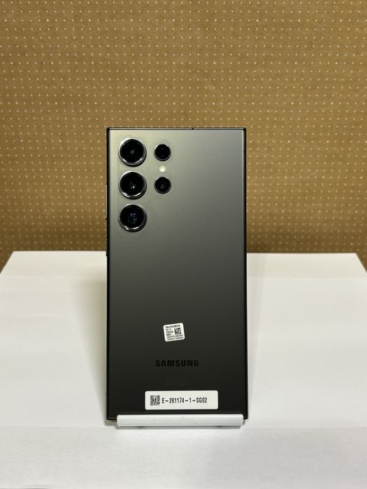 MDM vinde: Samsung S24 Ultra, 256GB, Titanium Black.