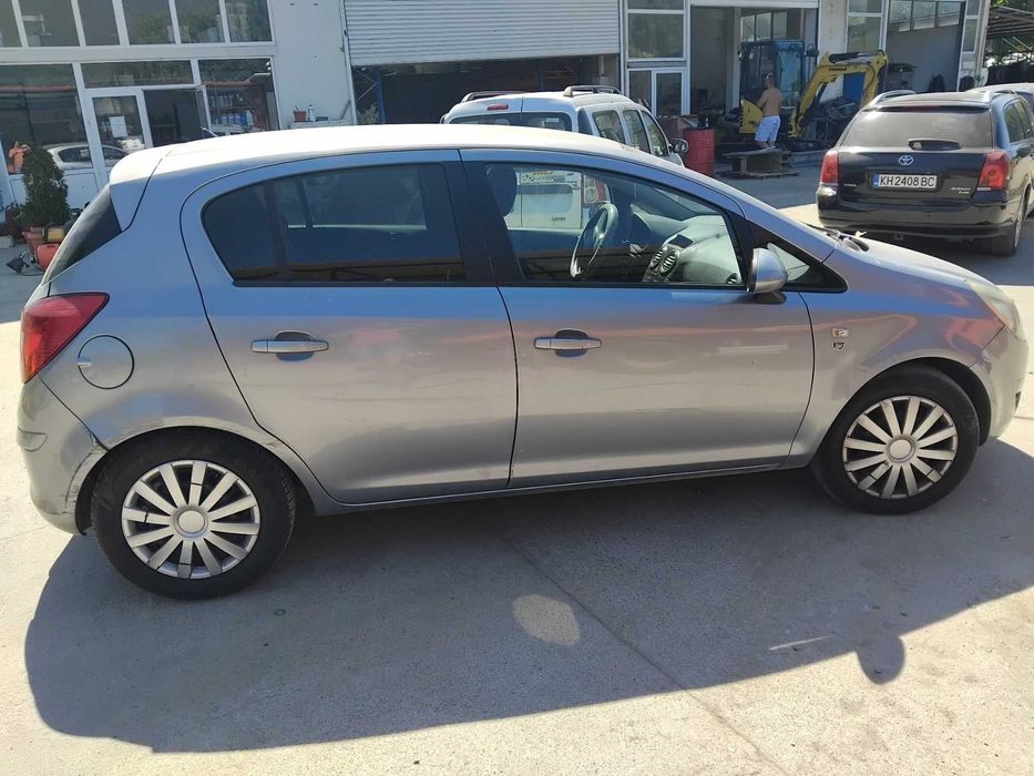 Opel Corsa-1.2 газ/бензин/2010г/80к.с.-на части