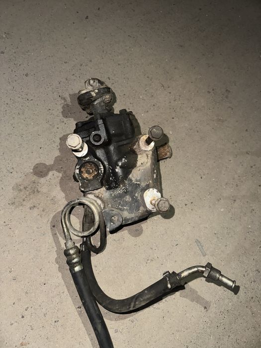 Рулевая колонка/ мерседес 190