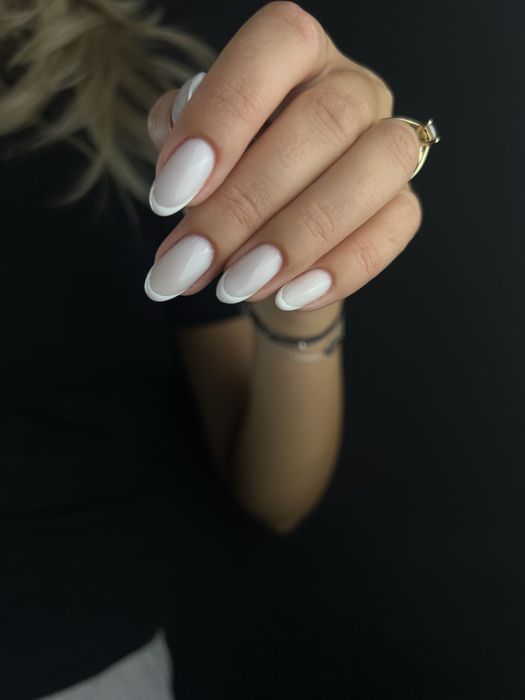 Unghii semi/gel drumul taberei