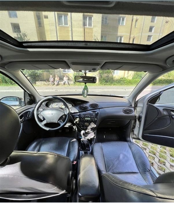 FORD Focus 2002 — imagine 5