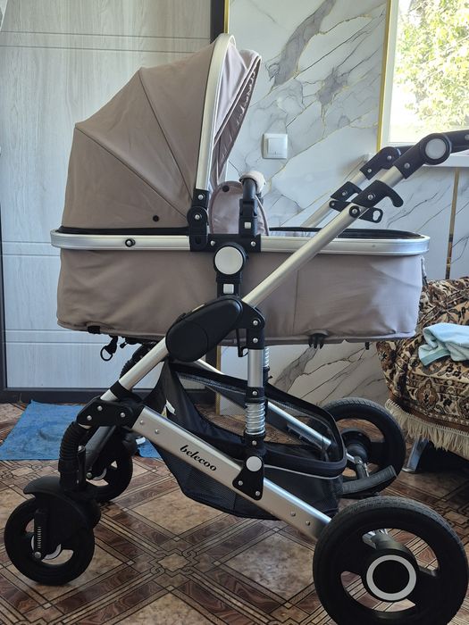 Продаётся детская коляска.